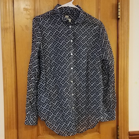 LOFT Aztec Printed Button Down Shirt Size Medium - Picture 1 of 7